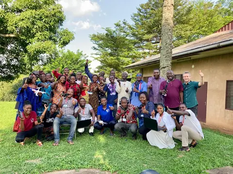 Photos Video FR YDE 23